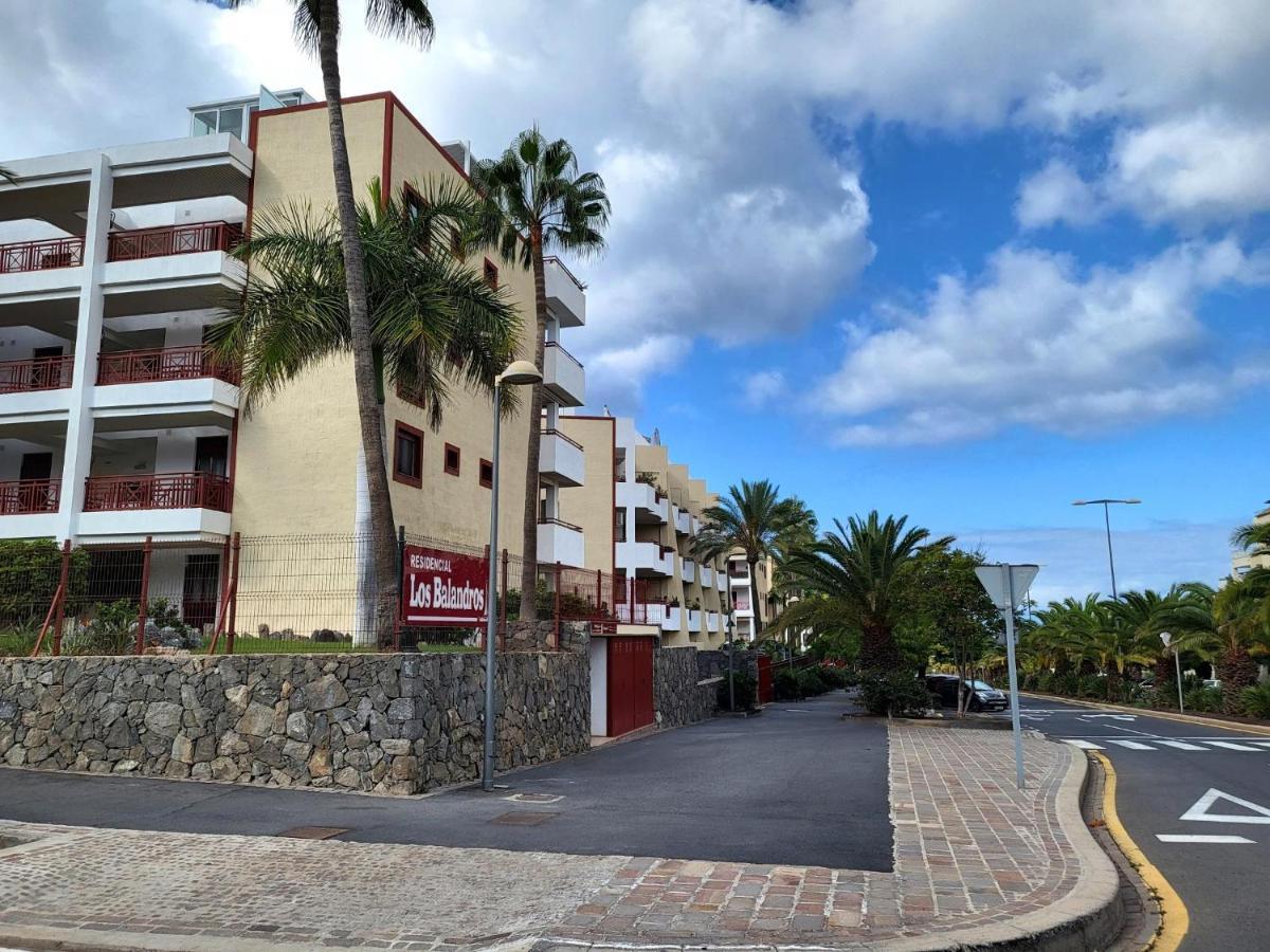 Oasis Palm Mar By Helloapartments Esterno foto