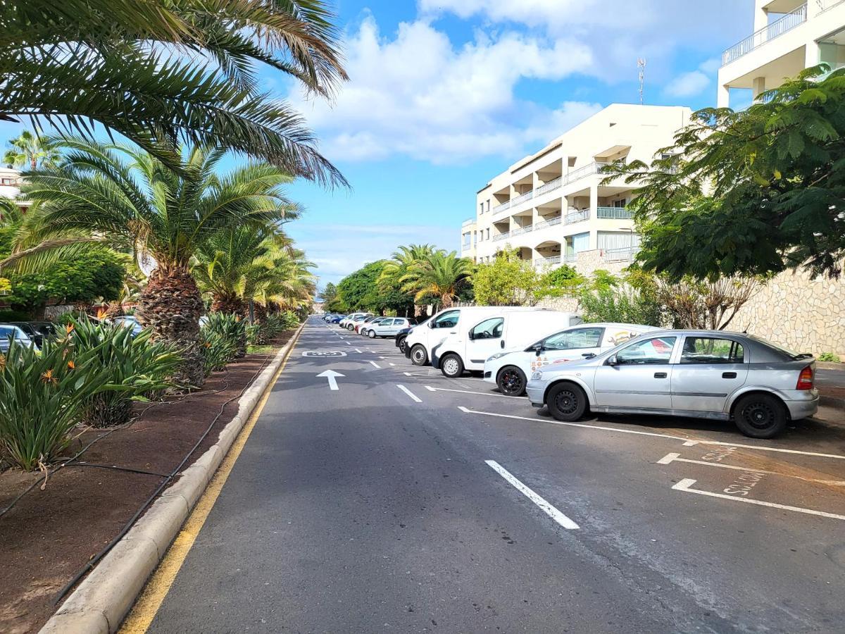 Oasis Palm Mar By Helloapartments Esterno foto