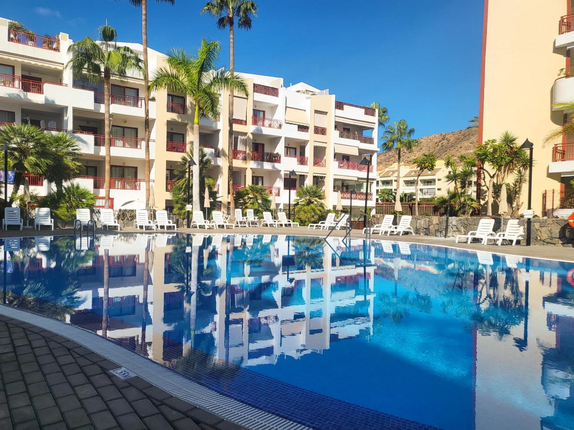 Oasis Palm Mar By Helloapartments Esterno foto